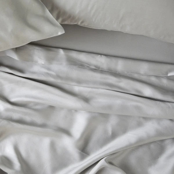 Bedroom-Light-Gray-4