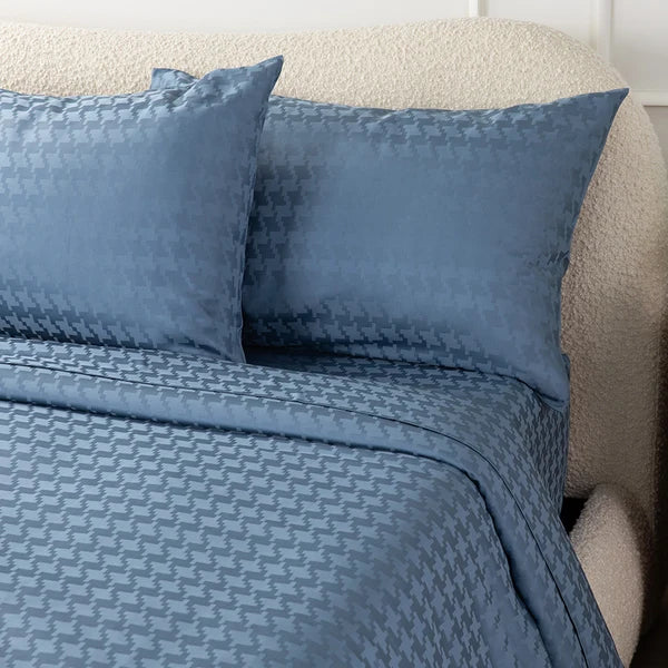 Blue_Depth_bedroom_sheet_1