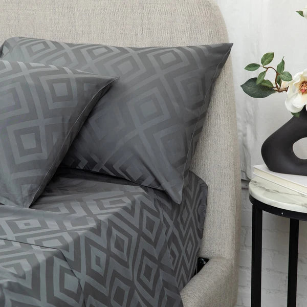 Charcoal_Maze_bedroom_sheet_1