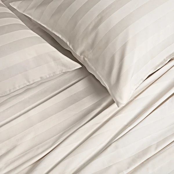Cream_Stripe_bedsheet_1