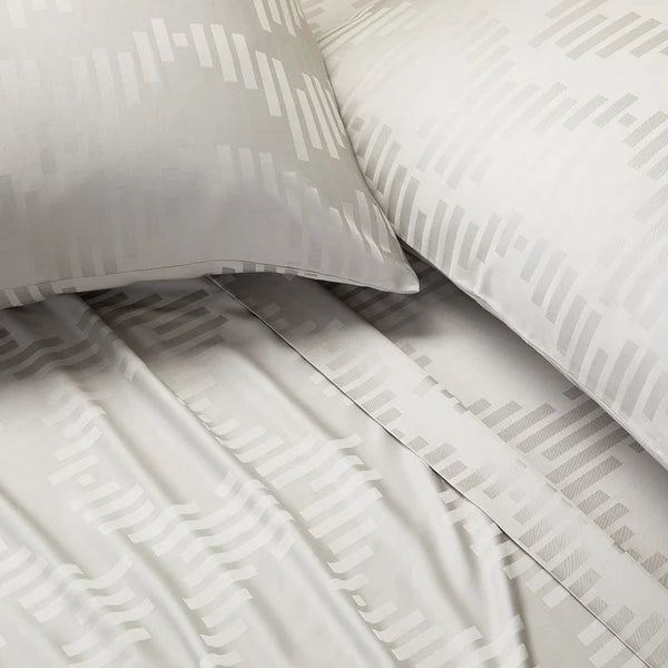 Gray_Rhythm_bedroom_sheet_2