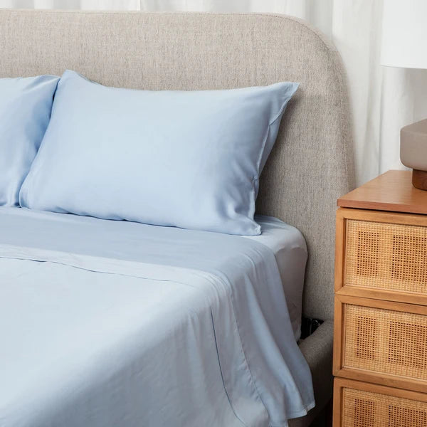 Serene_Blue_bedsheet_2